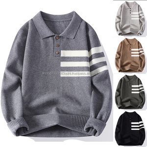 Camiseta de punto a rayas con cuello redondo para hombre, estilo jersey de fútbol, ligera, 100% poliéster, lujo, estilo Old Money, para negocios, otoño - Product Image 3