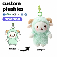 Pendentif en peluche agneau OEM, style corne, couleur laine personnalisée, ornement suspendu en peluche, cadeaux en gros