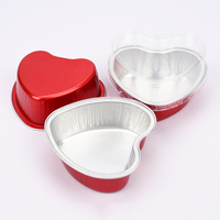 100 pièces moule à gâteau jetable en forme de coeur coloré feuille d'aluminium moule de cuisson Cupcake pouding tasses avec couvercle en dôme en plastique