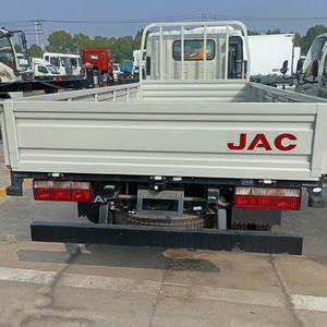 Camion plateau JMC 3360 mm de longueur entre-essieux, Euro 3, 136 CV, 2,5 L Turbo Diesel, 4,2 m, transport interurbain de matériaux de construction sur de courtes distances - Product Image 5