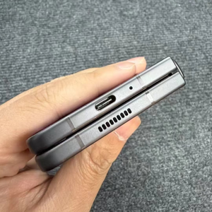 ขายส่งโทรศัพท์มือสอง Samsung <span class=keywords><strong>Z</strong></span> <span class=keywords><strong>Fold</strong></span> 5 5G พร้อม RAM 12GB และ ROM <span class=keywords><strong>512GB</strong></span>/1TB แบบพับได้ รองรับการปลดล็อคด้วยใบหน้า - Product Image 3