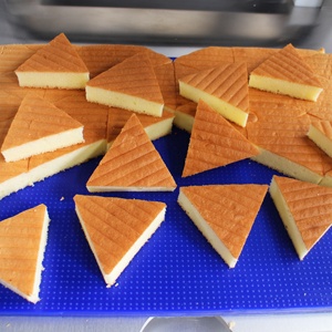 Machine de découpe automatique de gâteaux en forme de losange pour la production industrielle en <span class=keywords><strong>boulangerie</strong></span> - Product Image 5