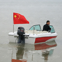 Bateau d'assaut de haute qualité de 4,7 m/15,4 pi pour les loisirs nautiques et la pêche, yacht sportif avec coque en fibre de verre pour 6 personnes