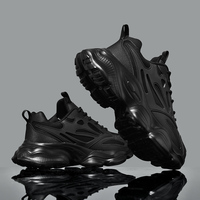 Vente en gros Chaussures de marche sportive tendance pour hommes de grande taille Tige en maille respirante Semelle légère en EVA Talons hauts souples à ressort