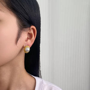 Pendientes de perlas trenzadas de acero templado de titanio para mujer, ideas de boda y regalo al por mayor a la moda - Product Image 4