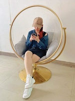 Chaise suspendue de luxe au design spécial, en forme d'œuf à bulles, en métal doré, pour salon et chambre à coucher, idéale pour la détente et le loisir – Offre spéciale