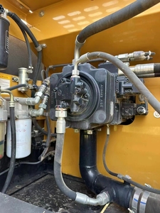 HOT SANY 215H Excavadora usada y excavadora de orugas Marca famosa de China SANY SY215h Equipo de excavadora de orugas - Product Image 6