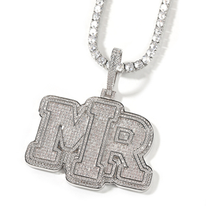 <span class=keywords><strong>2025</strong></span> Mới Tùy Chỉnh Phong Cách Tên Nơi Ba Chữ Mặt Dây Chuyền Vòng Cổ Baguette Zircon Unisex Cá Nhân Mặt Dây Chuyền Hip Hop Đồ Trang Sức - Product Image 3