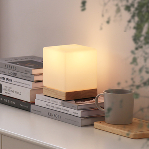 BSCI Nhà Cung Cấp Đèn Thủy Tinh Phong Cách Bắc Âu Đèn Bàn Trang Trí Học Tập Đầu Giường Phòng Ngủ Phòng Ngủ Trang Trí Sang Trọng - Product Image 2