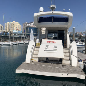 55.1ft Yacht en fibre de verre Luxury Boat Cabin Cruiser Houseboat à vendre - Product Image 4