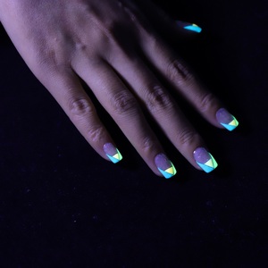 Gel Uv para uñas, Accesorio luminoso que brilla en la oscuridad, marca privada, muestras gratis esmaltesmalt <span class=keywords><strong>de</strong></span> <span class=keywords><strong>unas</strong></span> en gel - Product Image 4
