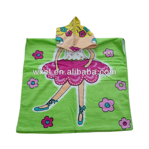 Dessin animé impression sans sable enfants <span class=keywords><strong>surf</strong></span> serviette <span class=keywords><strong>de</strong></span> plage poncho enfants <span class=keywords><strong>pull</strong></span> à capuche - Product Image 2