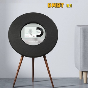 BMBT R1 Enceinte Esthétique Lyrique avec Support Trépied en Bois, Audio Bluetooth, Affichage Musical Émotionnel, Enceinte Portable Sans Fil - Product Image 1