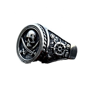 Anillo de Sello Yunnique de Acero Inoxidable 316 con Calavera Pirata para Hombre, Tono Plata Antiguo, Grabado Náutico, Estilo Rebelde, Motero, Punk, Hip Hop - Product Image 2