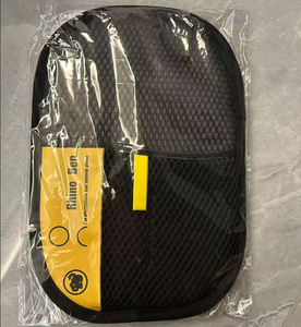 Gant de toilettage pour animaux en plastique écologique, en stock, OEM&ODM, pour chiens, personnalisation en petites séries, nouvelle version améliorée - Product Image 4