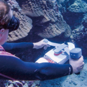 Hélice acuática de mano, Ayuda de natación compacta, patinete resistente al agua salada, diseño ergonómico, hélice deportiva subacuática Unisex - Product Image 1