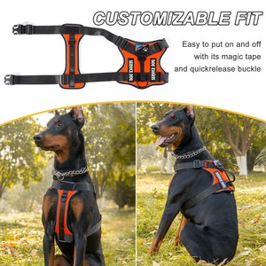 Harnais réfléchissant pour chien, gilet réglable avec sangle de poitrine et porte-étiquette d'identification pour la promenade en extérieur - Product Image 4