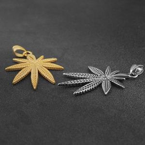 Collar con Colgante de Hoja Grande Personalizado de Acero Inoxidable, Joyería Vintage con Plumas, Chapado en Oro - Product Image 2