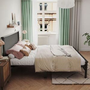 Lit en fer forgé de style européen 1,5m 1,8m, lit double avec structure métallique stable pour chambre à coucher - Product Image 3
