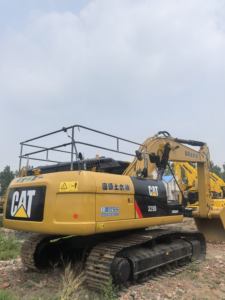 Excavatrice sur chenilles Caterpillar Cat329D d'occasion, 29 tonnes, moteur PLC, boîte de vitesses, roulement et pompe, 152 kW, testée, inspectée, prix bas, modèle 2023 - Product Image 3