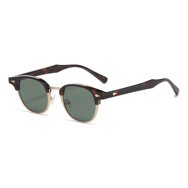 Hawksbill cadre doré g15 c7