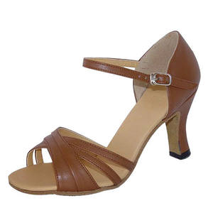 Zapatos <span class=keywords><strong>de</strong></span> Baile <span class=keywords><strong>de</strong></span> <span class=keywords><strong>Salsa</strong></span> Latina para Mujer, Zapatos <span class=keywords><strong>de</strong></span> Tacón <span class=keywords><strong>de</strong></span> Salón <span class=keywords><strong>de</strong></span> Cuero Marrón, 6cm, Novedad - Product Image 1
