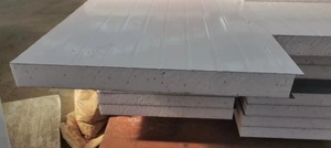 Lini produksi mesin pembentuk <span class=keywords><strong>PU</strong></span> <span class=keywords><strong>panel</strong></span> Sandwich