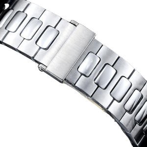 Montre mécanique automatique de luxe pour homme, boîtier en forme de coussin, bracelet en acier inoxydable, lunette sertie de pierres rouges, cadran entièrement serti de diamants, cadran lumineux - Product Image 4