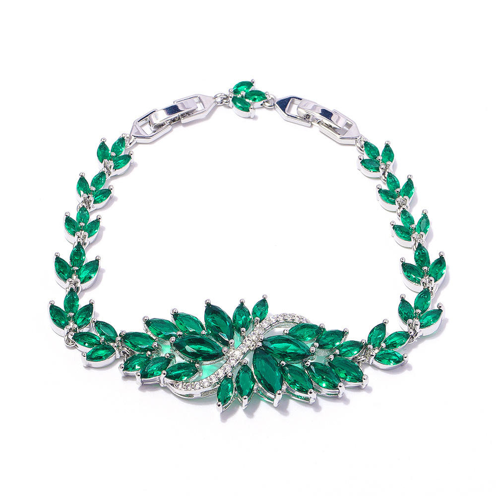 สีเขียว