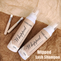 Nouveauté 100ml Shampooing moussant pour cils à la crème fouettée à la fraise en marque privée dans un emballage coloré Shampooing à la crème fouettée