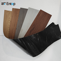 Suelo de Pvc plástico Lvt impermeable 1mm 1,2mm 1,5mm 1,8mm 2mm tablones azulejos suelo de vinilo Lvt autoadhesivo