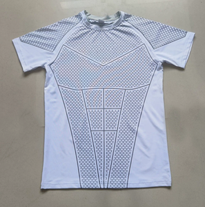 เสื้อผ้ากีฬาแขนสั้นผู้ชายทรงสลิมฟิตสไตล์อเมริกันรุ่นใหม่ แห้งเร็ว ยืดหยุ่นได้ เหมาะสำหรับออกกำลังกาย - Product Image 6