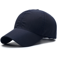 Casquettes de baseball en nylon perforées à découpe laser, séchage rapide, avec logo imprimé sur tissu courant, motif lettres non structuré à 6 panneaux, personnalisables