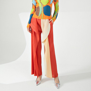 Nouvelle Collection Été 2026 – Pantalon Plissé Large Respirant et Texturé pour Femme – Tendance, Décontracté et Élégant – Meilleure Vente - Product Image 1