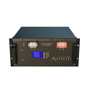 Système de stockage d'énergie domestique hybride 10 kWh, batterie 51,2 V 200 Ah, montage mural, communication CAN - Product Image 1
