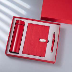 Vente en gros Coffret cadeau pour cahiers A5 Journal Cadeau d'affaires Tasse thermos Coffret cadeau personnalisable avec stylo et bouteille d'eau - Product Image 1
