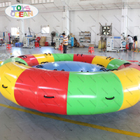 Jouets océan usine personnalisée pas cher sports nautiques jeux eau remorquage gonflable disco ufo bateau
