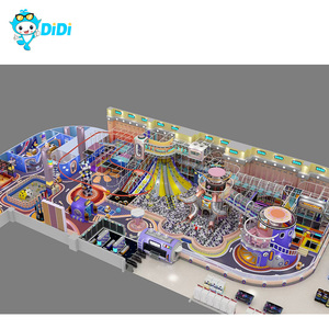 Structure de jeu intérieure compacte avec équipement électrique, jeux pour enfants, aire de jeux intérieure, trampoline, château gonflable avec fosse à balles - Product Image 1