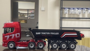 K770S-102 1/14 Scale RC Tractor With Dump Trailer 4X2 <b>Remote</b> <b>Control</b> Semi <b>Truck</b> Simulation Engineering Model - Product Image 4