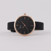 Montre Femme Tendance Minimaliste à Grand Cadran, Bracelet en Cuir, Personnalisation d'Usine, Vente Chaude à l'Export