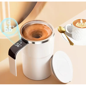 Mug de voyage à mélange automatique pour café protéiné, boîtier en plastique portable, alimentation électrique par batterie, affichage de la température pour les modes de vie nomades - Product Image 2