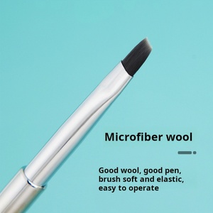 Juego de cepillos de uñas de doble cabezal con mango metálico, cepillo de uñas de doble propósito de un solo trazo, especial para salón de uñas, compatible con logotipo personalizado - Product Image 3