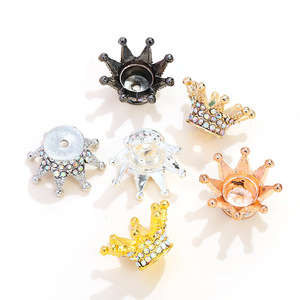 Breloque en alliage 3D en forme de couronne avec strass pour la fabrication de bijoux DIY, accessoire Printemps 2024, origine Yiwu - Product Image 5