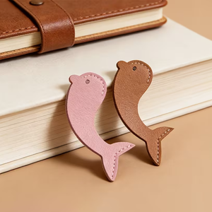 ที่คั่นหนังสือหนัง PU รูปปลาโลมา ที่คั่นหน้าหนังสือแบบพกพา ที่คั่นหน้าหนังสือสีทึบหรูหรา เหมาะสำหรับนักเรียน - Product Image 4