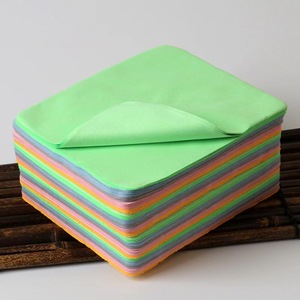 Chiffonnette de nettoyage pour <span class=keywords><strong>lunettes</strong></span> en microfibre suédée personnalisée, emballée individuellement, chiffonnette douce pour essuyer les verres - Product Image 1