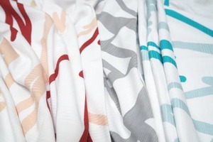 Tissu tricoté jacquard respirant en polyester/coton très demandé pour vêtements de créateurs, tenues décontractées et collections de boutiques - Product Image 4