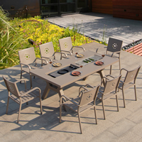 Table de foyer extérieure multifonctionnelle avec barbecue au charbon de bois et fondue électrique personnalisable pour la cuisine en plein air, les fêtes, la cour