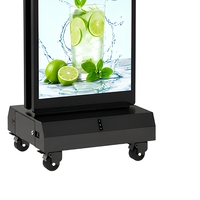 Écran numérique extérieur sur batterie de 43 et 55 pouces, 2000 nits, vertical, mobile, double face avec roulettes