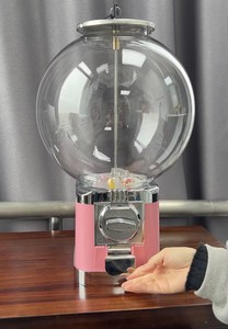Máy bán hàng tự động kẹo kẹo mút hình viên nang bóng bật 32mm màu hồng miễn phí - Product Image 4