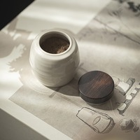 Mini pot en céramique avec couvercle en ébène, stockage hermétique pour poudre d'encens, urne commémorative pour animaux de compagnie